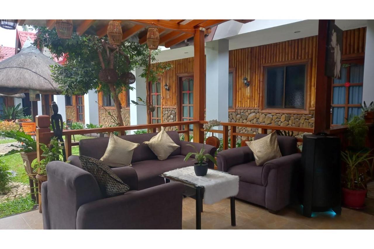 Oyo 934 Bea'S Garden Inn Tiniguiban ภายนอก รูปภาพ