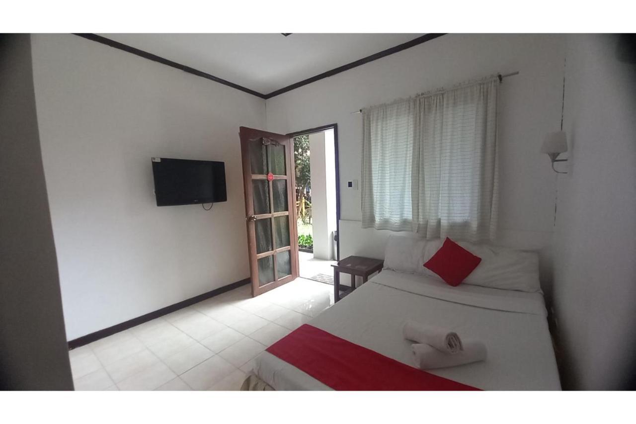 Oyo 934 Bea'S Garden Inn Tiniguiban ภายนอก รูปภาพ