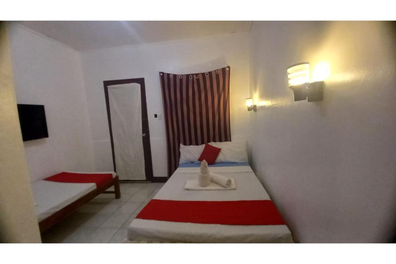 Oyo 934 Bea'S Garden Inn Tiniguiban ภายนอก รูปภาพ