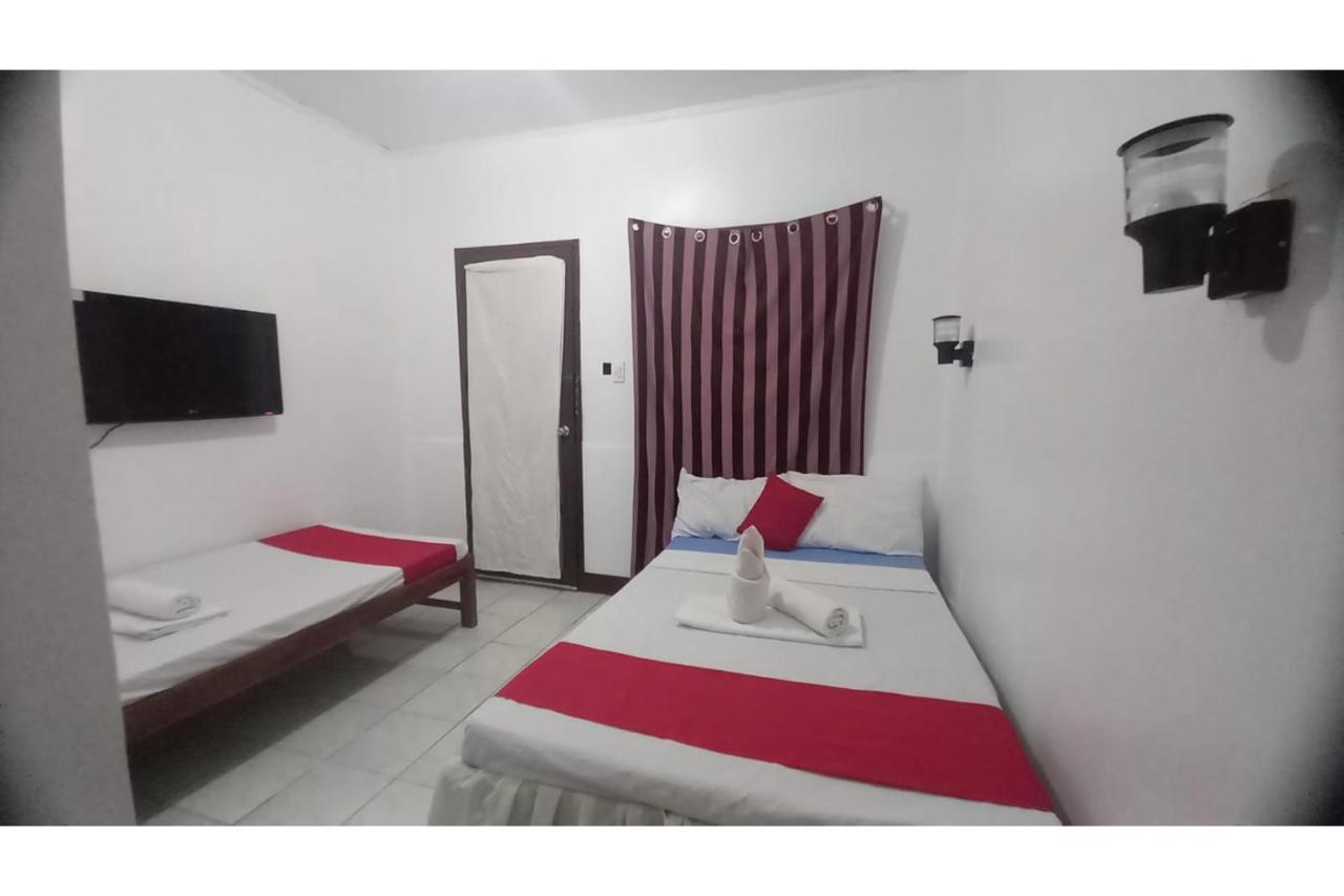 Oyo 934 Bea'S Garden Inn Tiniguiban ภายนอก รูปภาพ