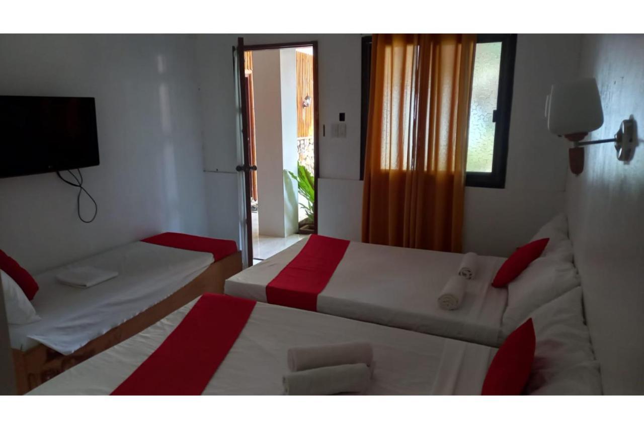Oyo 934 Bea'S Garden Inn Tiniguiban ภายนอก รูปภาพ